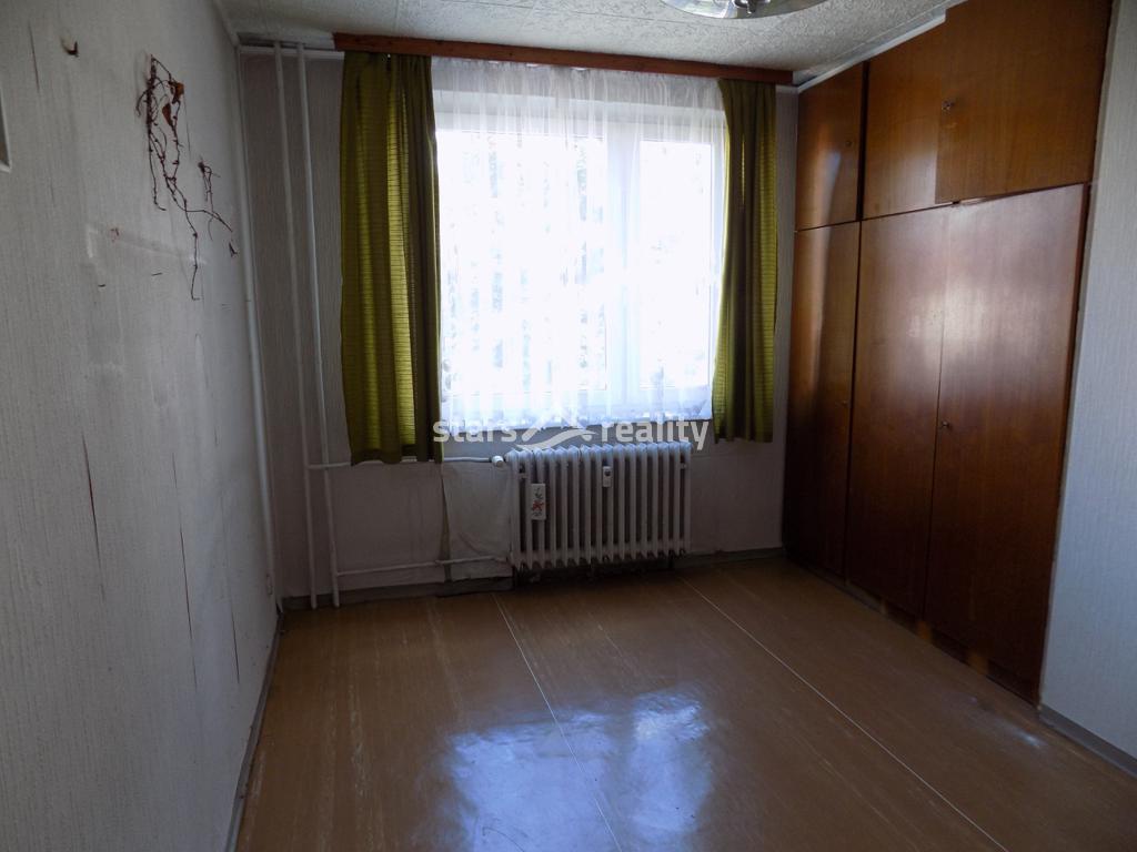 Prodej bytu 3+1/L, 61 m2, s garáží, Praha - Hostivař