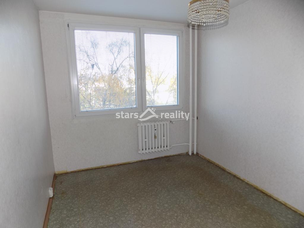 Prodej bytu 3+1/L, 65 m2, Praha - Kobylisy